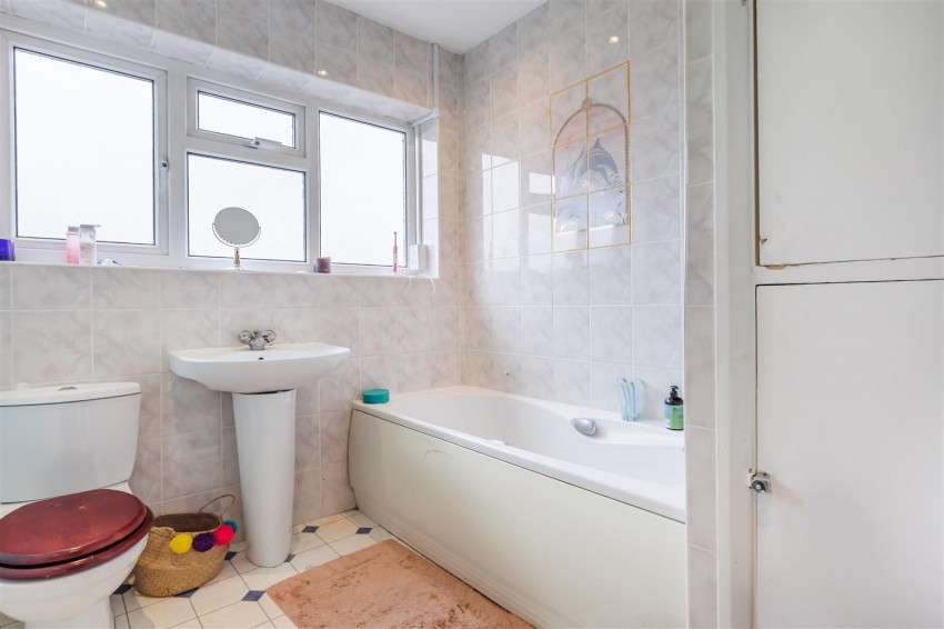 Images for Mayflower Way, Ongar