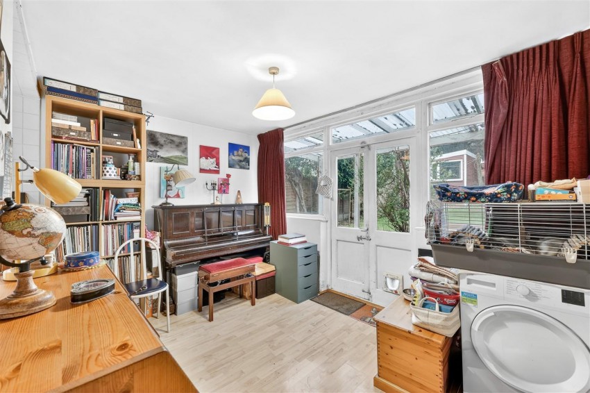 Images for Lushes Road, Loughton