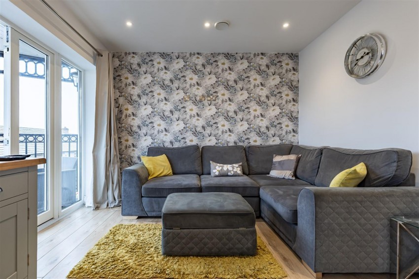 Images for Buckingham Road, Epping