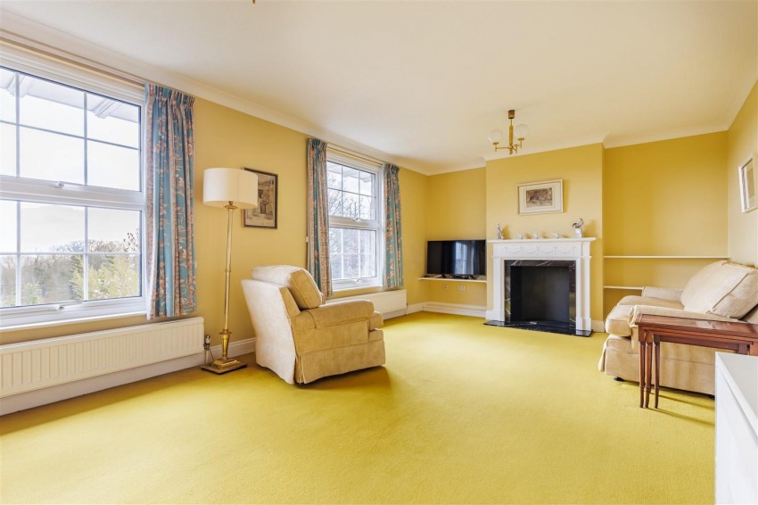 Images for Wedgewood Close, Epping