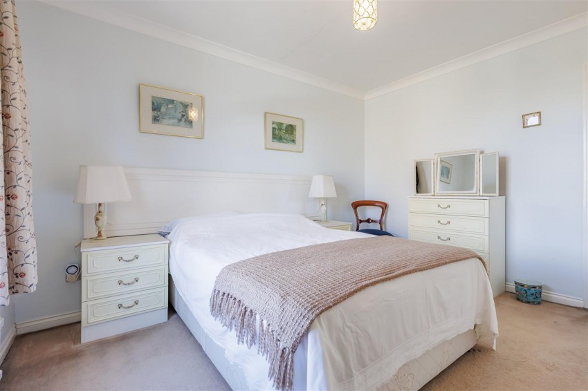 Images for Wedgewood Close, Epping