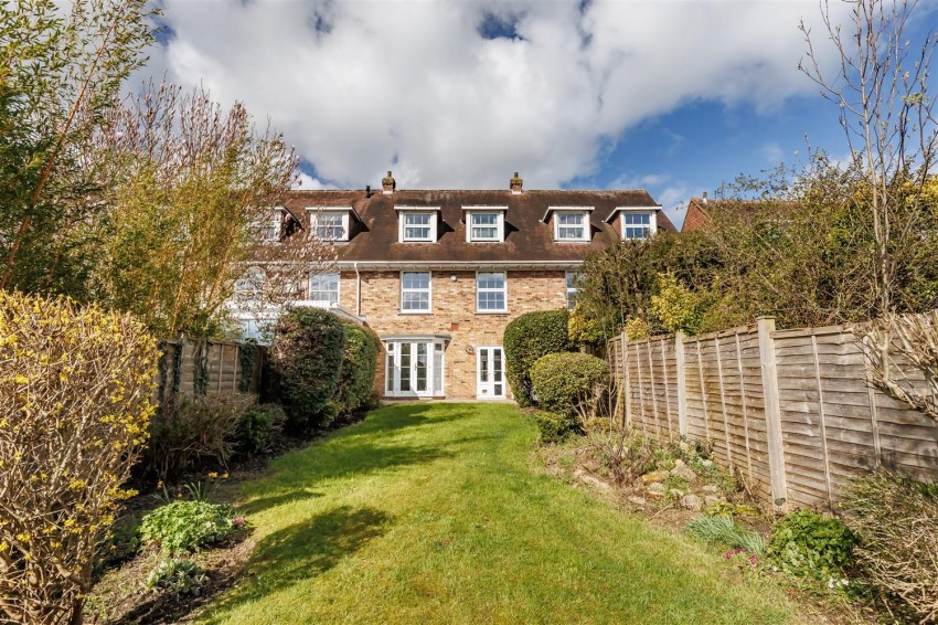 Images for Wedgewood Close, Epping