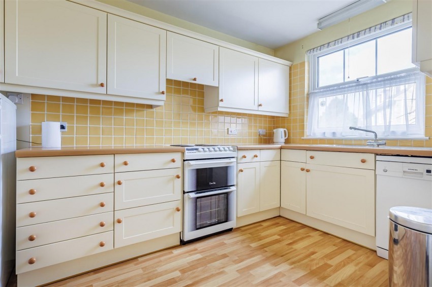 Images for Wedgewood Close, Epping