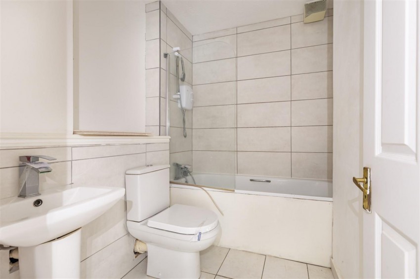 Images for Woodland Grove, Epping