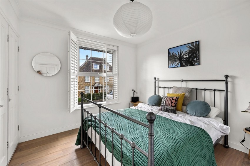 Images for Theydon Grove, Epping