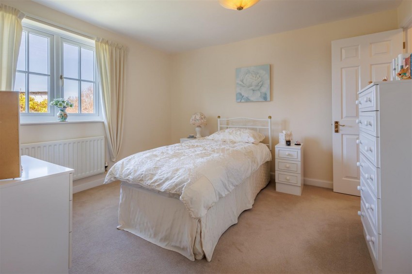 Images for Tempest Mead, North Weald, Epping