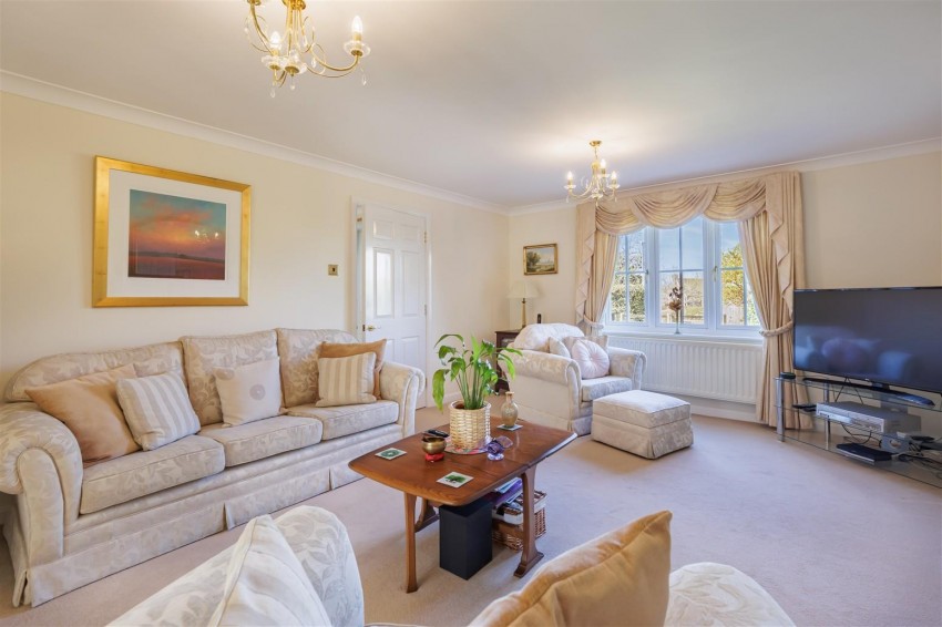 Images for Tempest Mead, North Weald, Epping