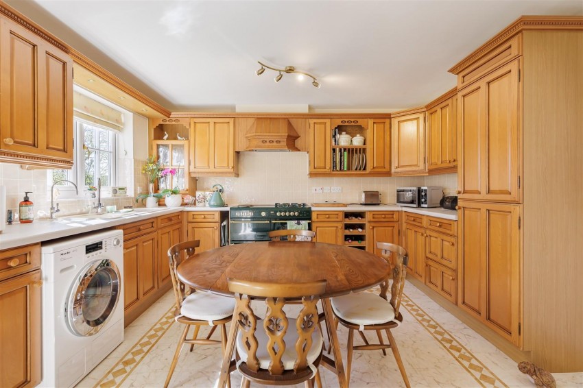 Images for Tempest Mead, North Weald, Epping