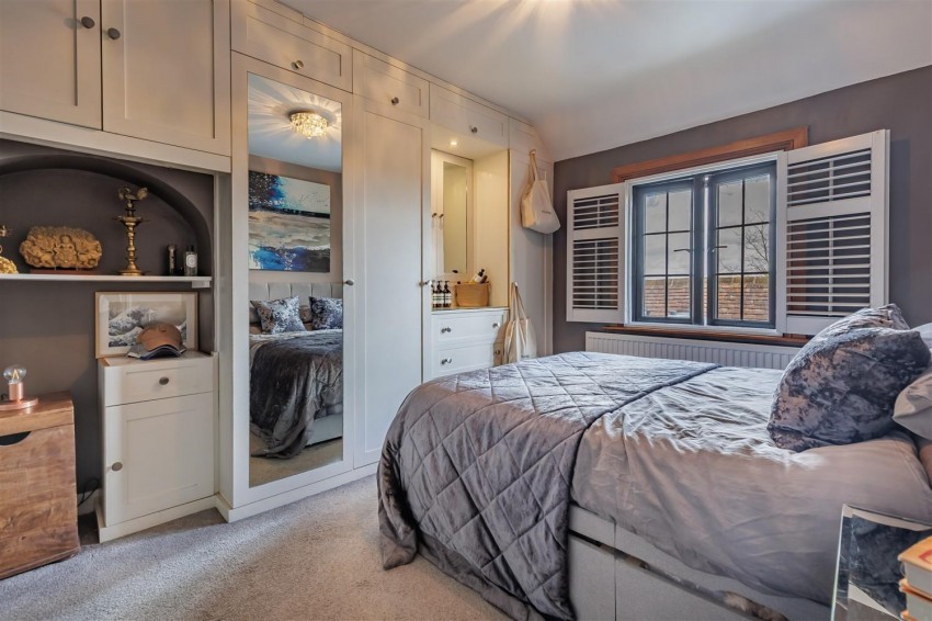 Images for Takleys manor cottage, Epping Upland