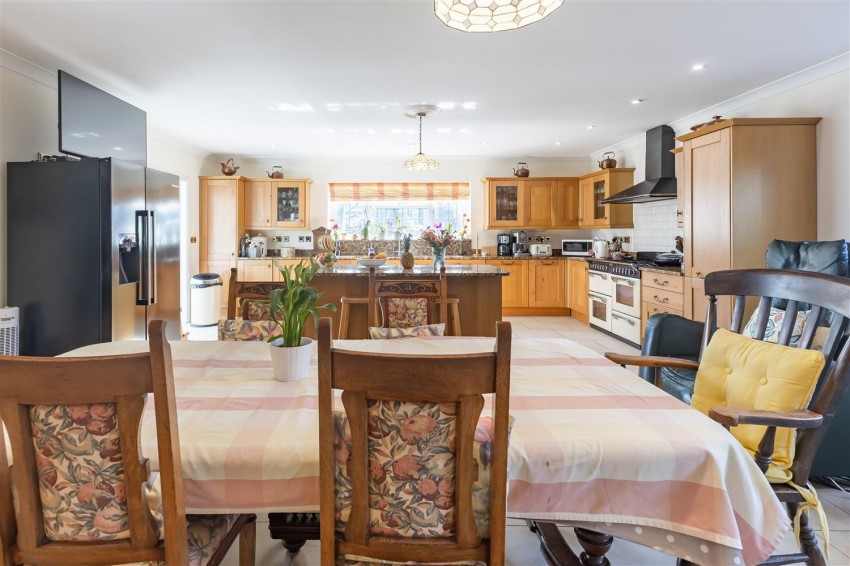 Images for Loughton Lane, Theydon Bois