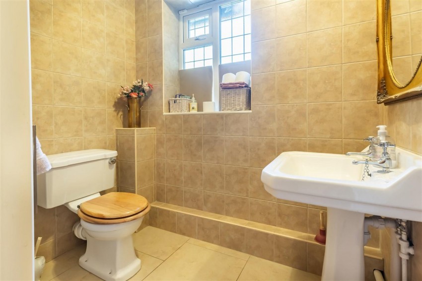 Images for Loughton Lane, Theydon Bois