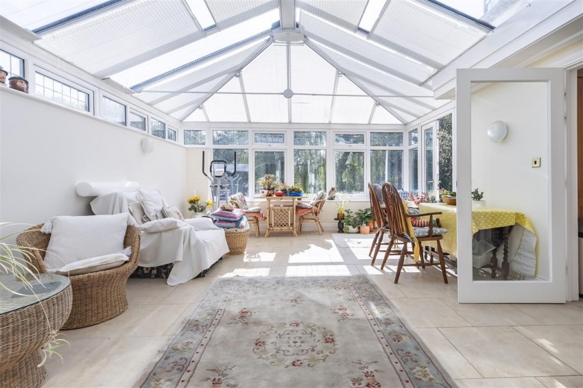Images for Loughton Lane, Theydon Bois