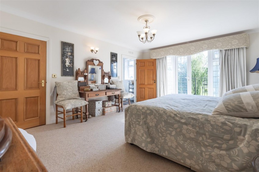 Images for Loughton Lane, Theydon Bois