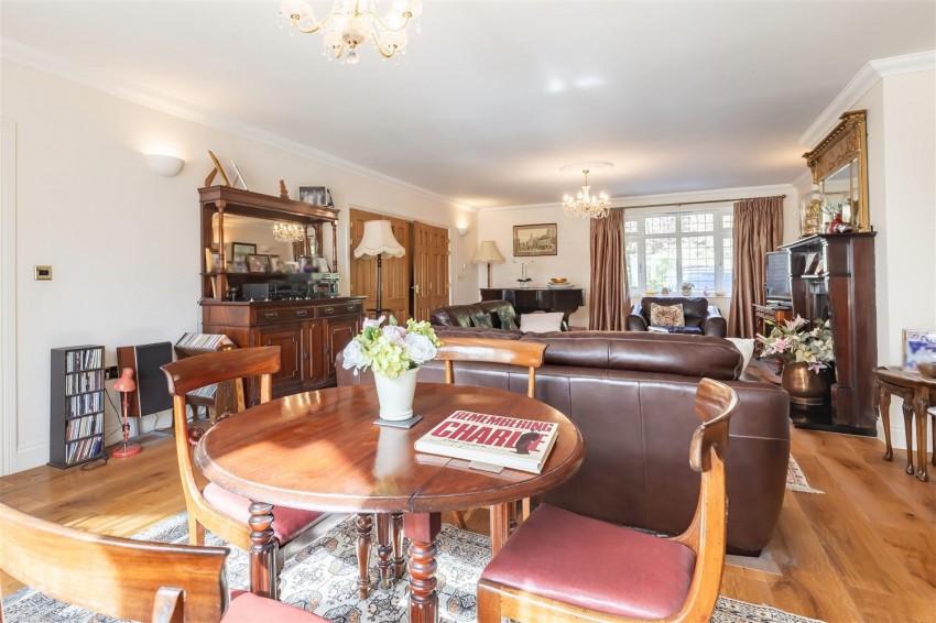 Images for Loughton Lane, Theydon Bois