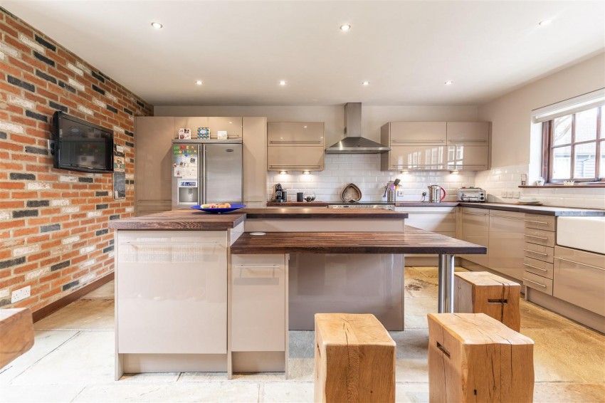 Images for The Hall Barns, School Road, Stanford Rivers