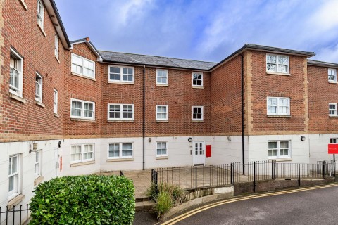 View Full Details for Hemnall Street, Epping