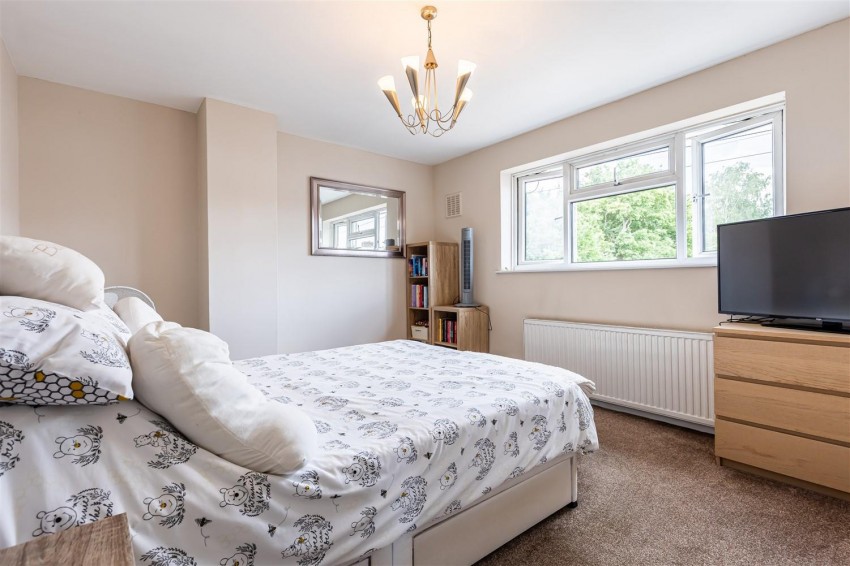 Images for Highland Avenue, Loughton