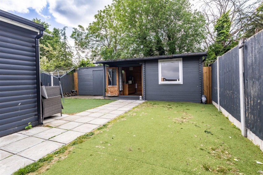 Images for Highland Avenue, Loughton