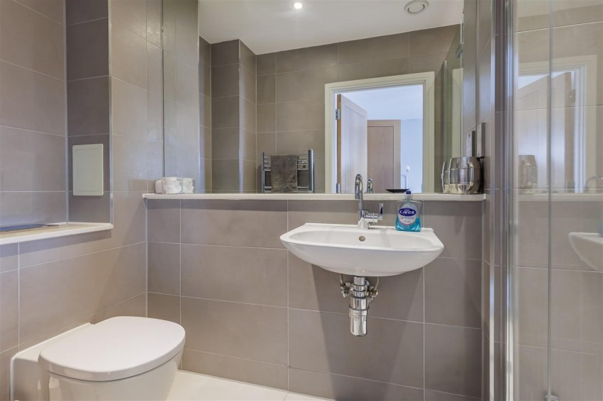 Images for Mowbray Close, Epping