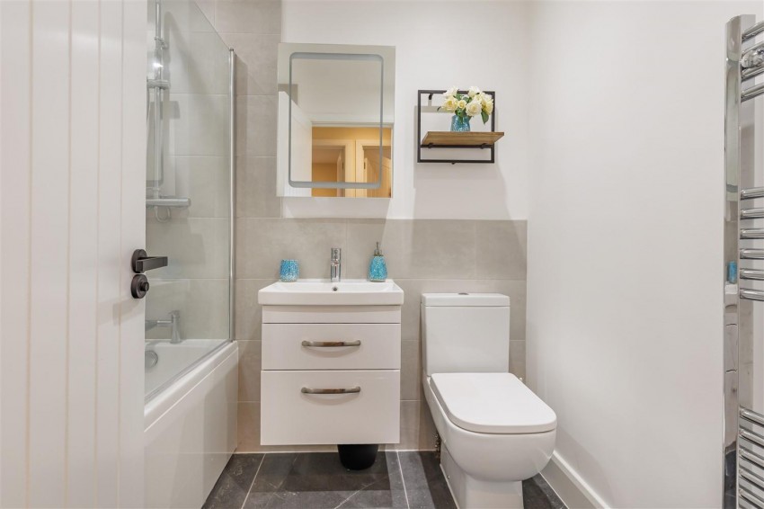 Images for St. Marys Way, Chigwell