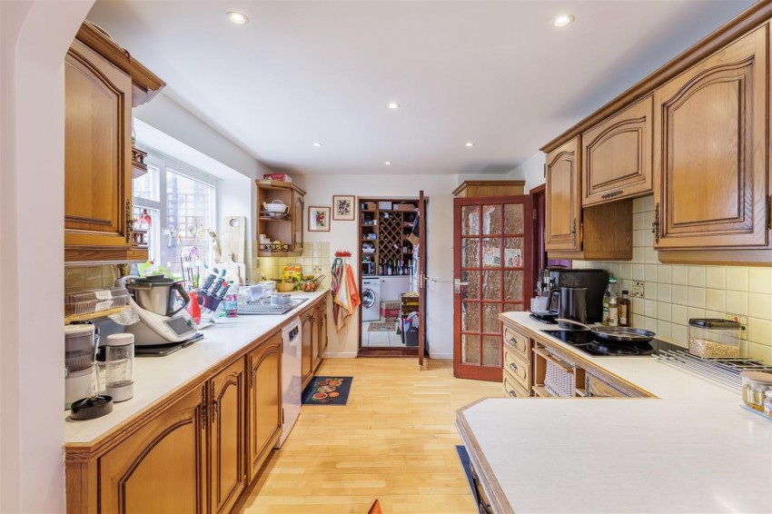 Images for Eatons Mead, Chingford