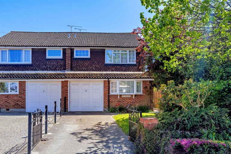Hemnall Street, Epping