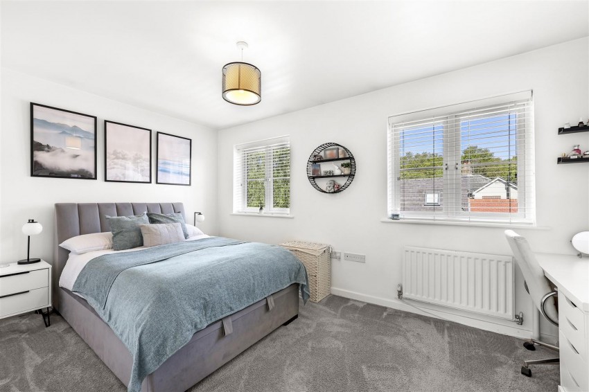 Images for Kings Wood Park, Epping