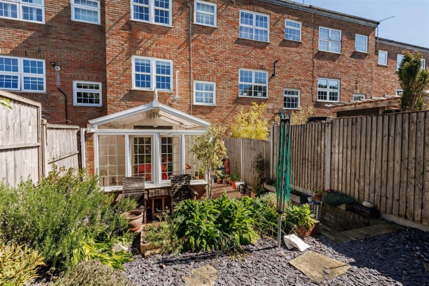Images for Albany Court, Epping