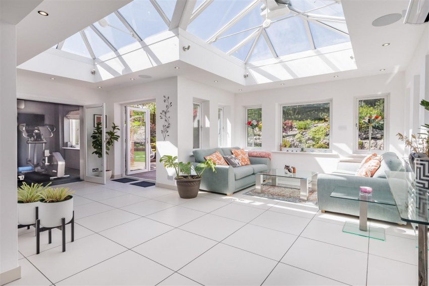 Images for Ravensmere, Epping