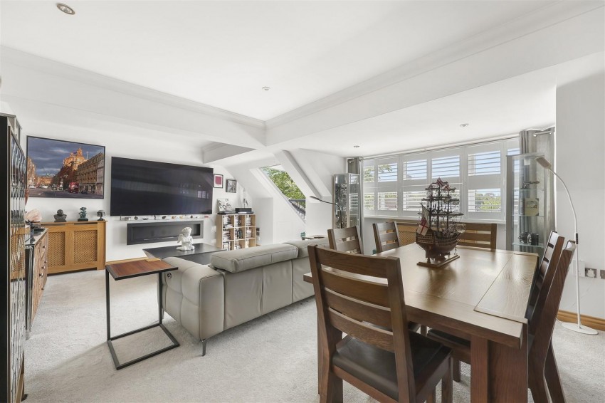 Images for Crows Road, Epping
