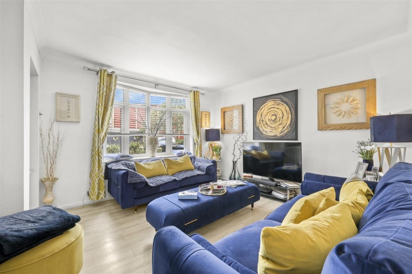 Images for Ladyfields, Loughton