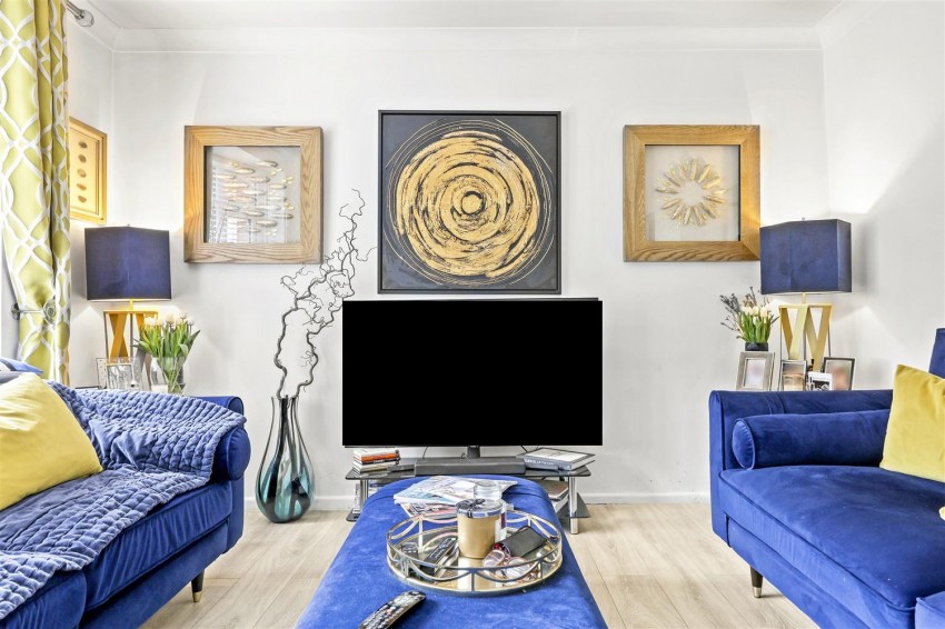 Images for Ladyfields, Loughton