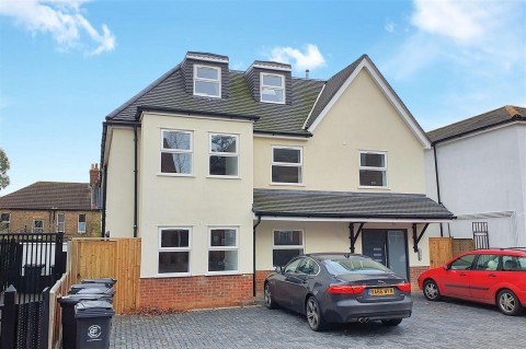 View Full Details for Hemnall Street, Epping