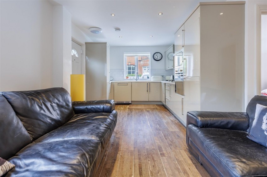 Images for Hemnall Street, Epping
