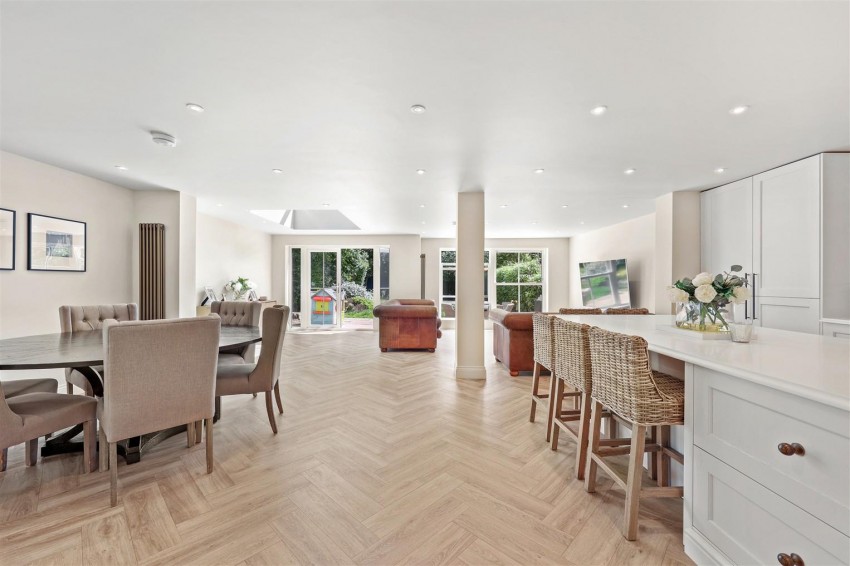 Images for Loughton Lane, Theydon Bois