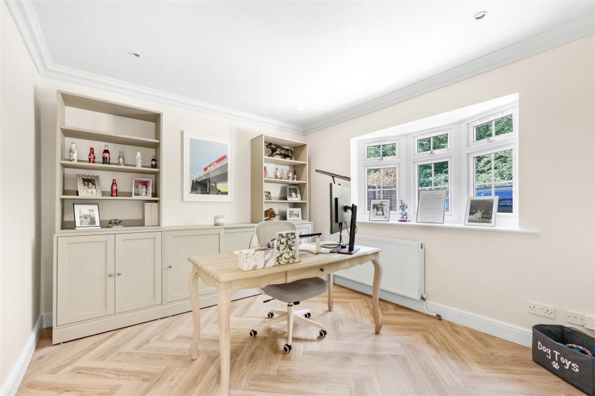 Images for Loughton Lane, Theydon Bois