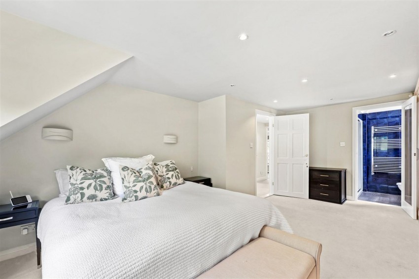 Images for Loughton Lane, Theydon Bois