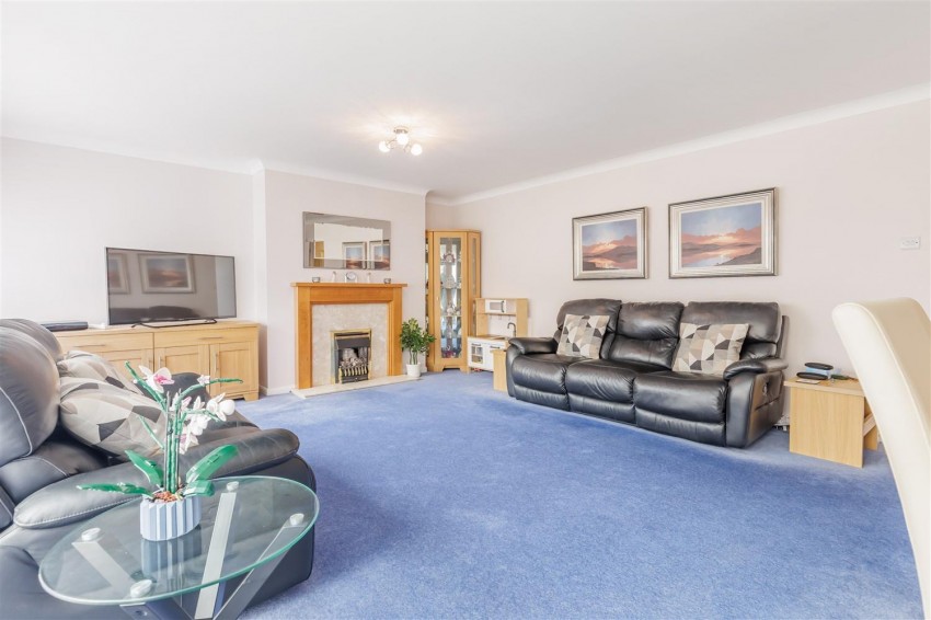 Images for Thornhill, North Weald, Epping
