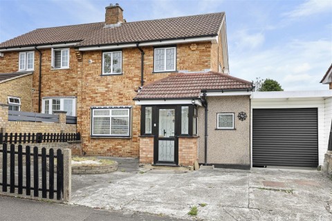 View Full Details for Greenfields, Loughton