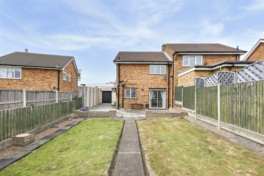 Images for Greenfields, Loughton