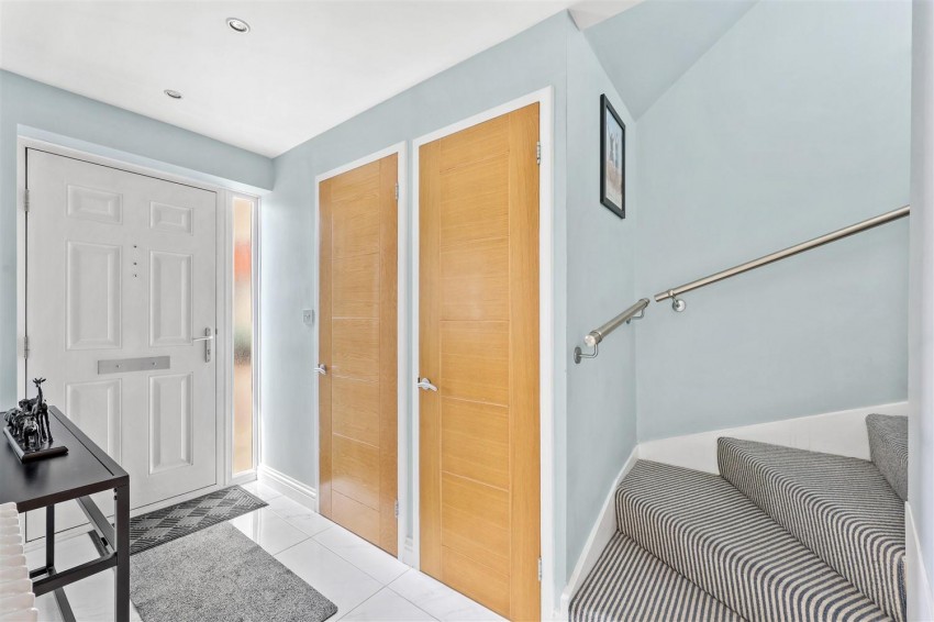 Images for Market Place, Abridge