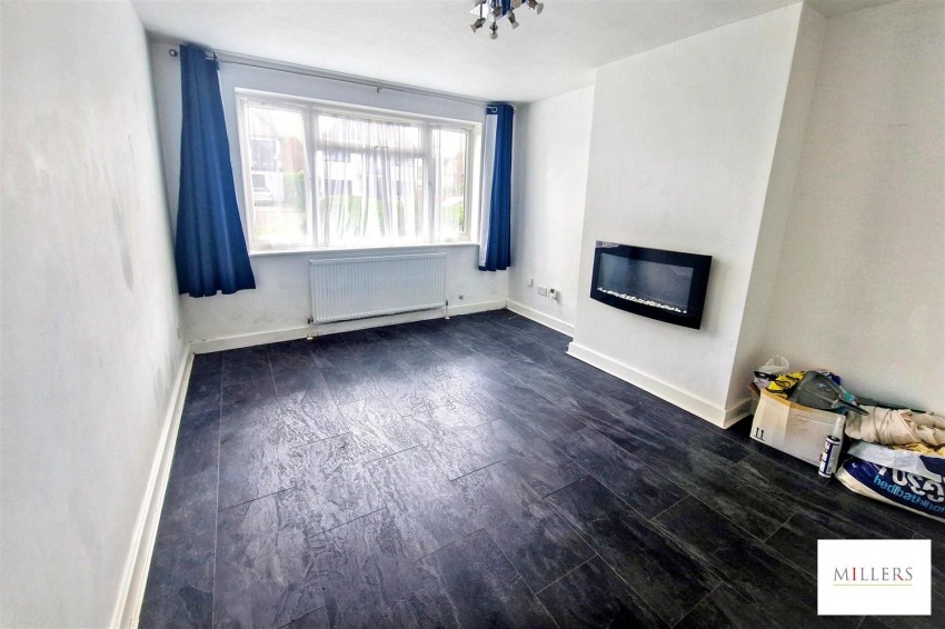 Images for Doddinghurst Road, Brentwood