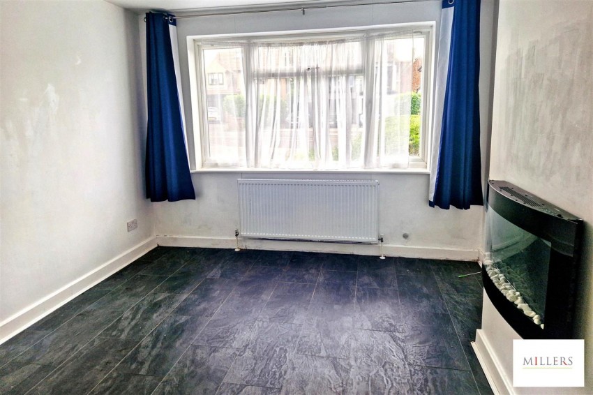 Images for Doddinghurst Road, Brentwood