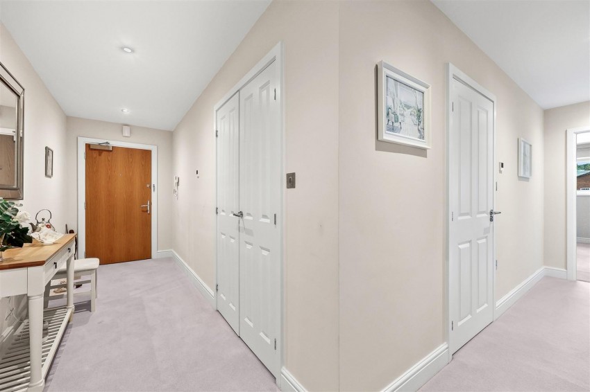 Images for High Road, Loughton
