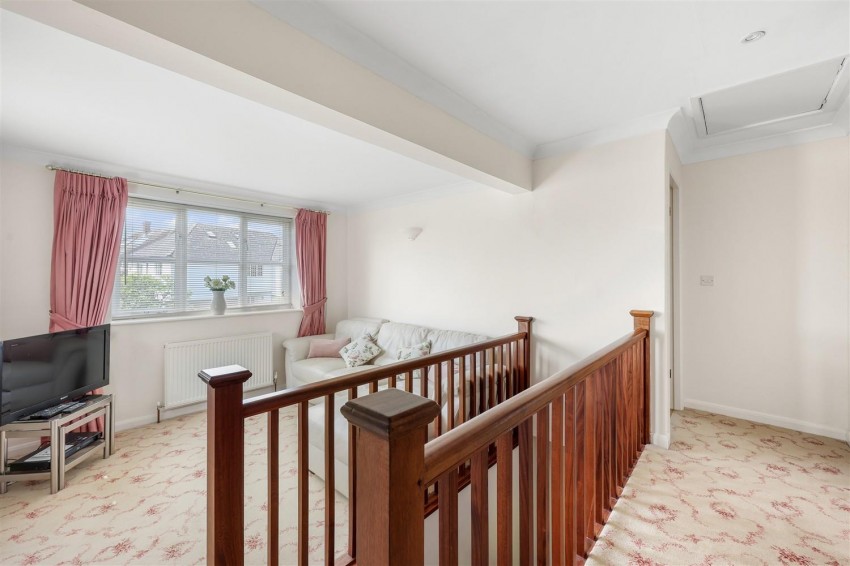 Images for Ravensmere, Epping