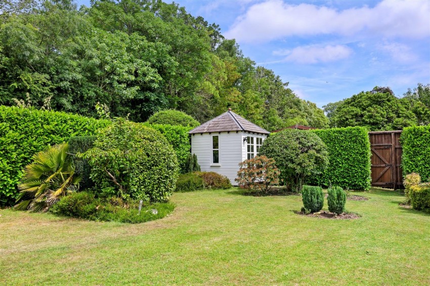 Images for Ravensmere, Epping