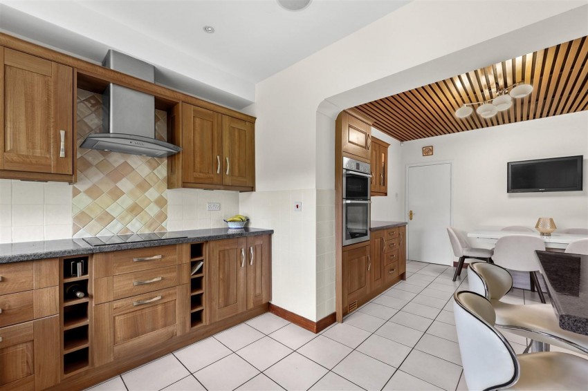 Images for Ravensmere, Epping