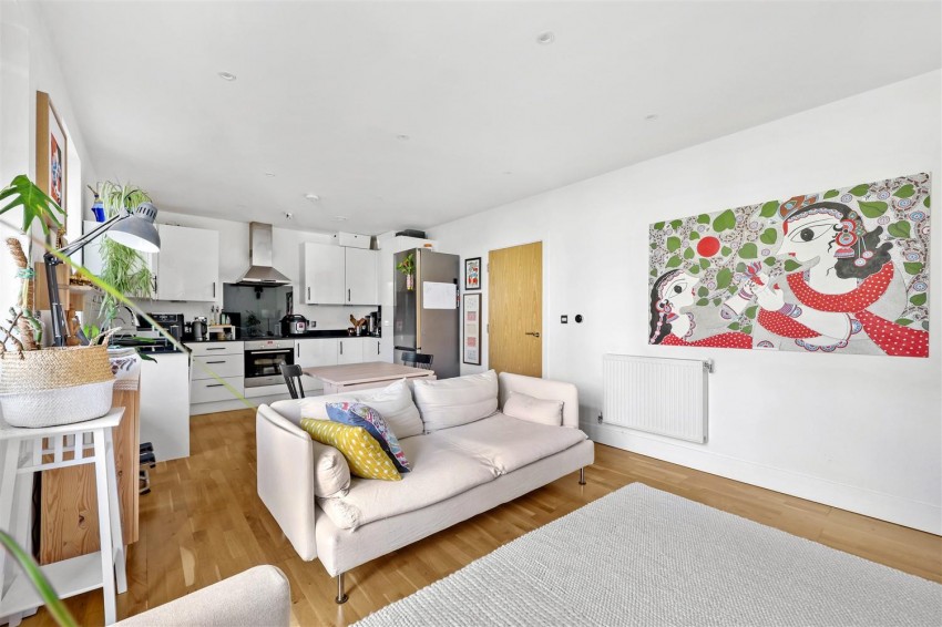 Images for Sycamore Place, Chigwell