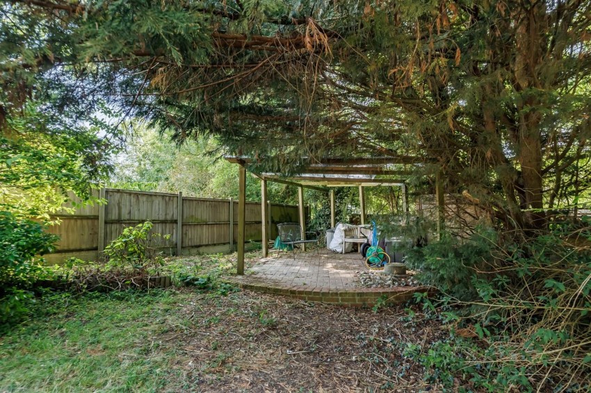 Images for Red Oaks Mead, Theydon Bois