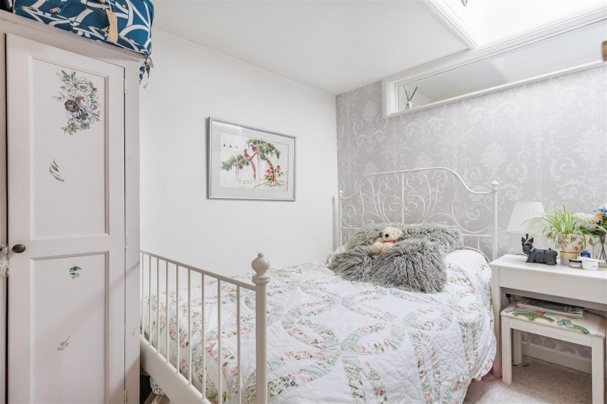 Images for High Road, Thornwood